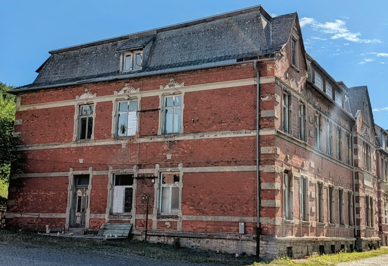 Südseite Ansicht / South side view